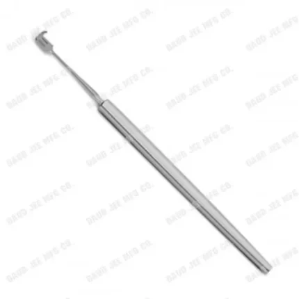 CJC Instruments Reusable Rollet Retractor 3-Prong Blunt